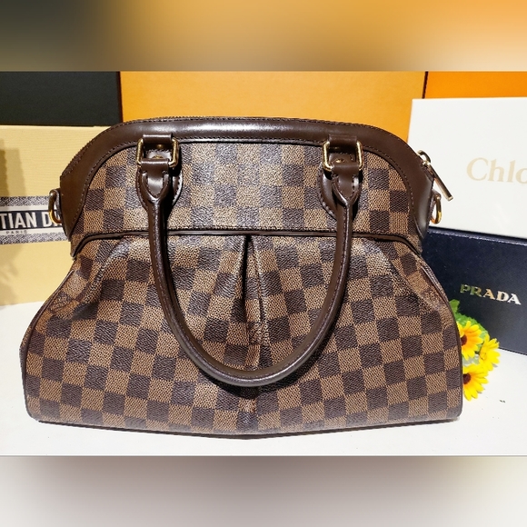 🔥SOLD🔥 LOUIS🌻VUITTON Trevi PM Damier Tote Bag - Picture 8 of 17